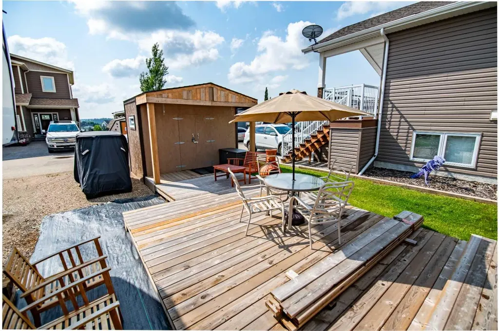 25054 South Pine Lake Road Rural Red Deer County AB T0M 1J0