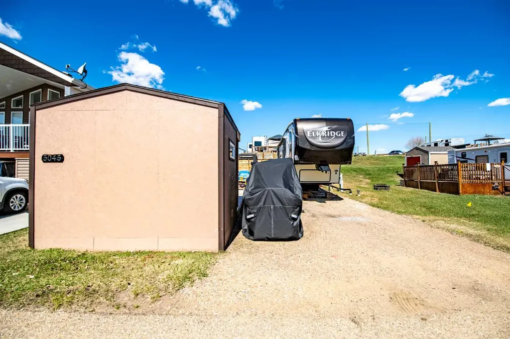 25054 South Pine Lake Road Rural Red Deer County AB T0M 1J0