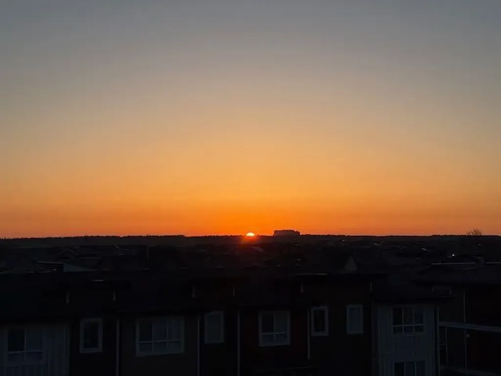 35 Walgrove Walk SE Calgary AB T2X 4S6