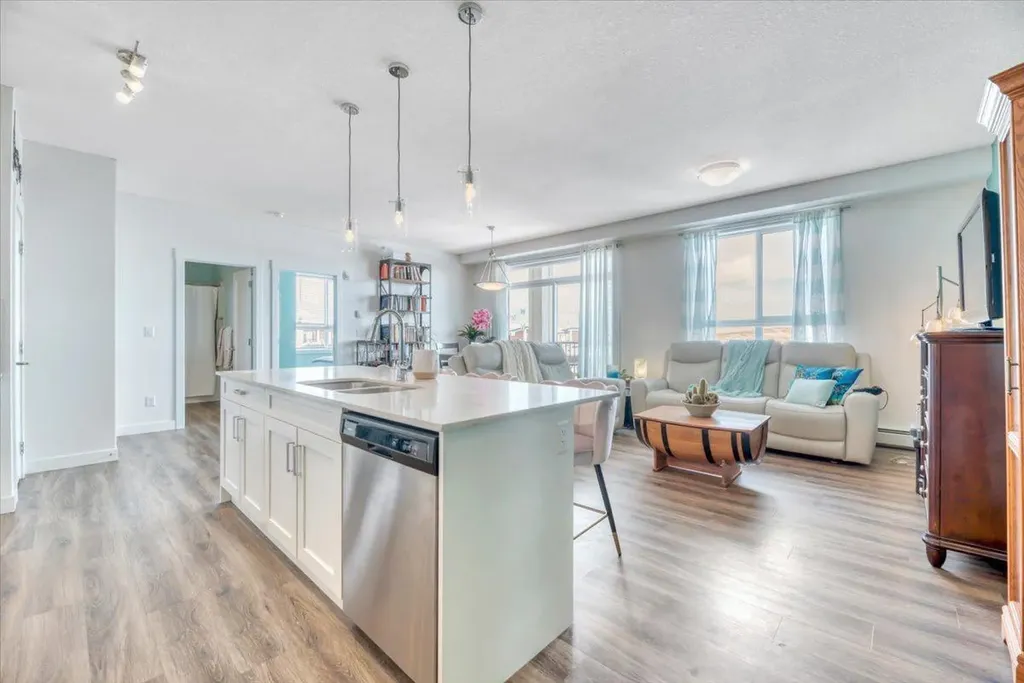 35 Walgrove Walk SE Calgary AB T2X 4S6