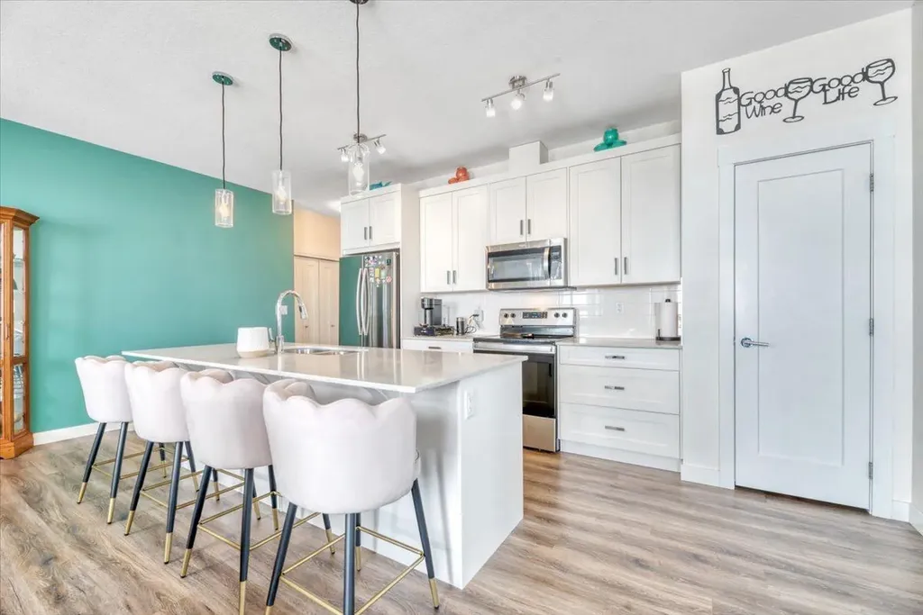 35 Walgrove Walk SE Calgary AB T2X 4S6