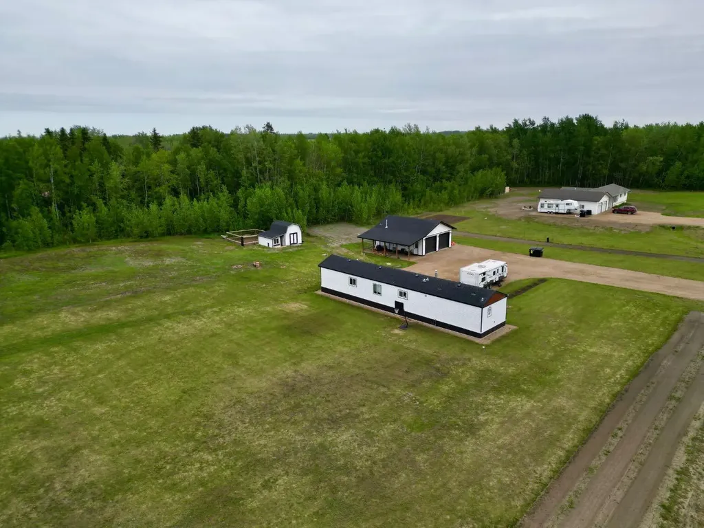 112 Trickle Creek Road La Crete AB T0H2H0