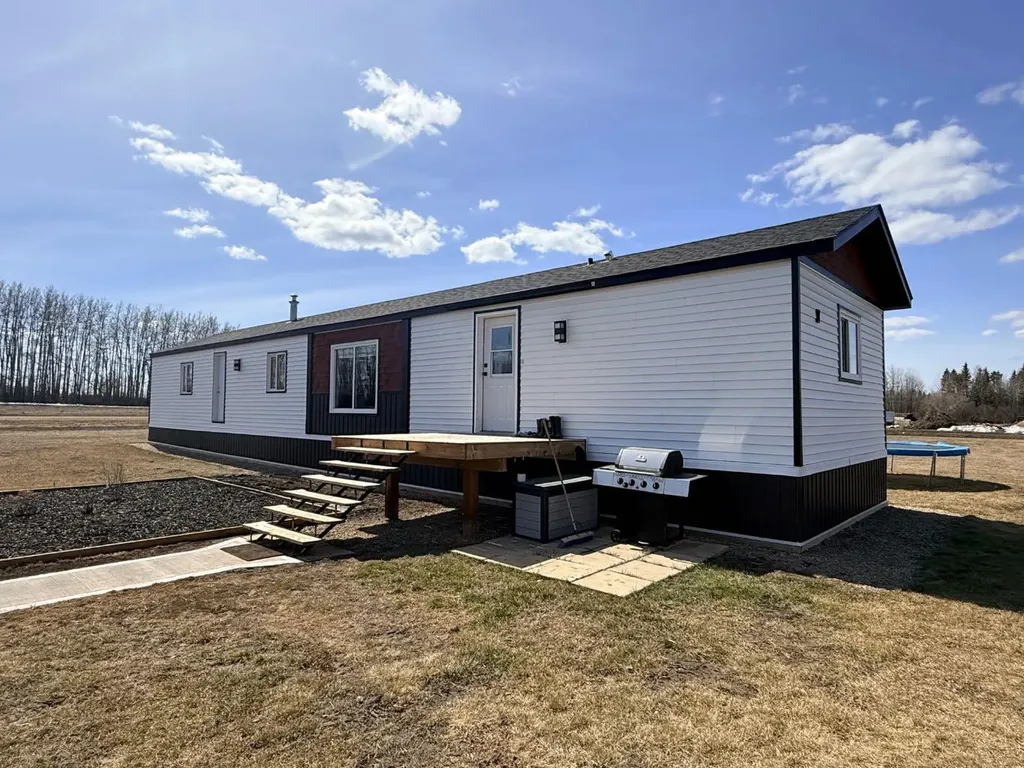 112 Trickle Creek Road La Crete AB T0H2H0