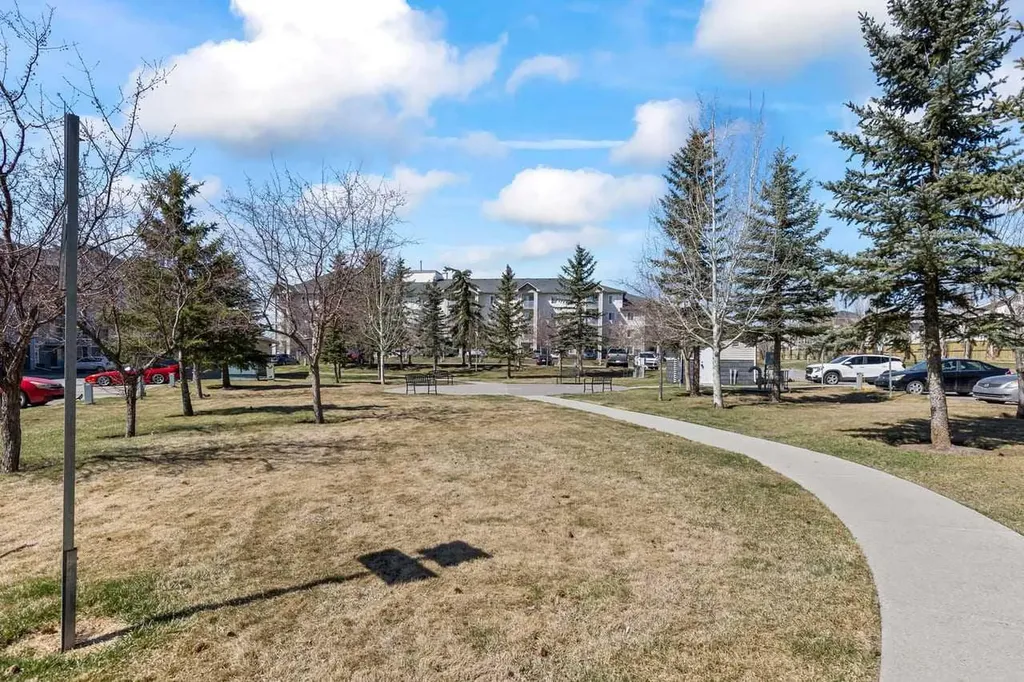 1620 70 Street SE Calgary AB T2A 7Y9