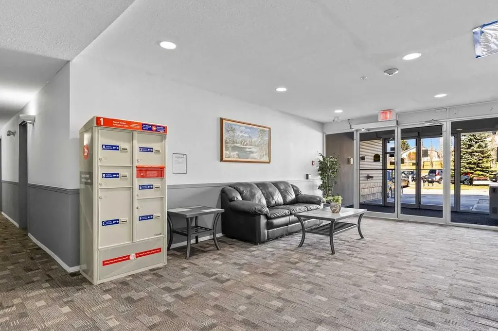 1620 70 Street SE Calgary AB T2A 7Y9