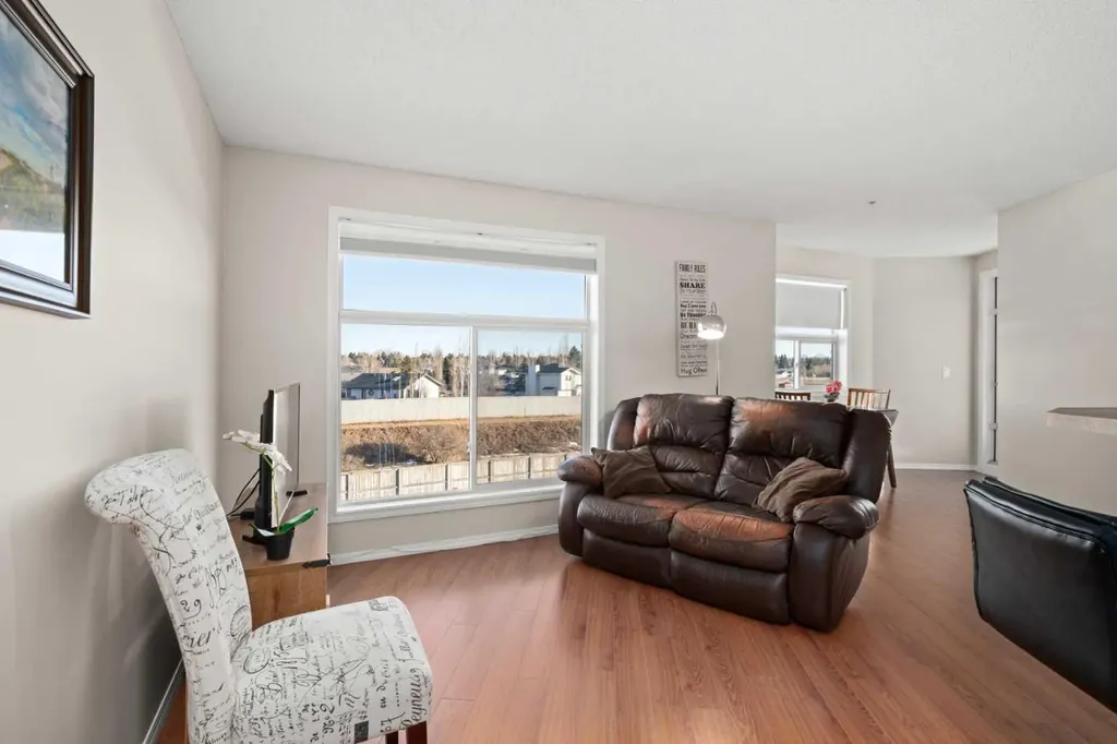 700 Willowbrook Road NW Airdrie AB T2B2B7