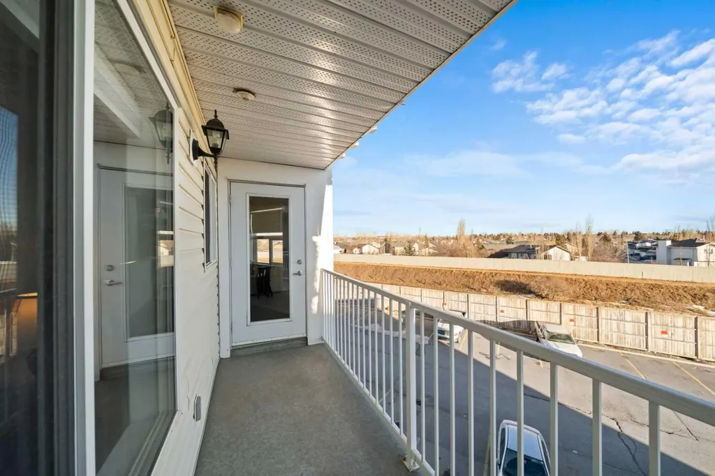 700 Willowbrook Road NW Airdrie AB T2B2B7