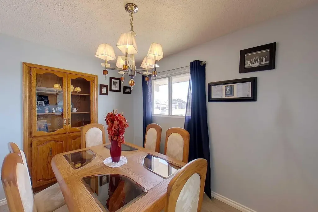 312 12 Street SE Slave Lake AB T0G 2A3