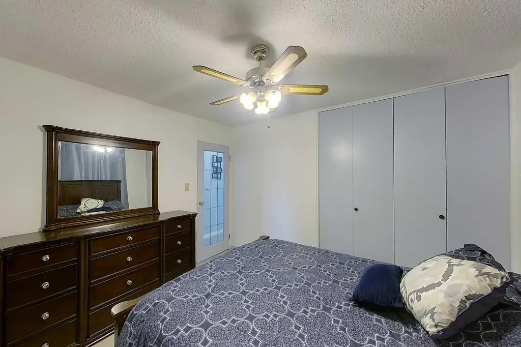 312 12 Street SE Slave Lake AB T0G 2A3