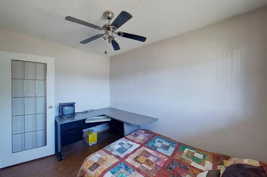312 12 Street SE Slave Lake AB T0G 2A3