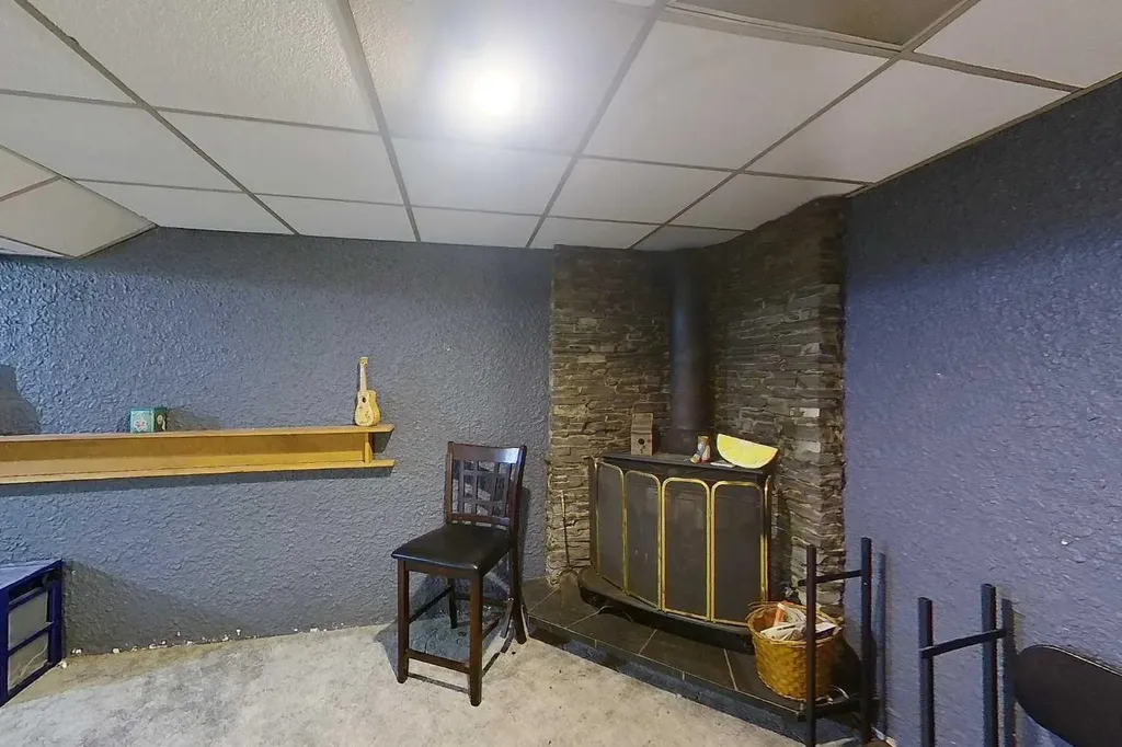 312 12 Street SE Slave Lake AB T0G 2A3