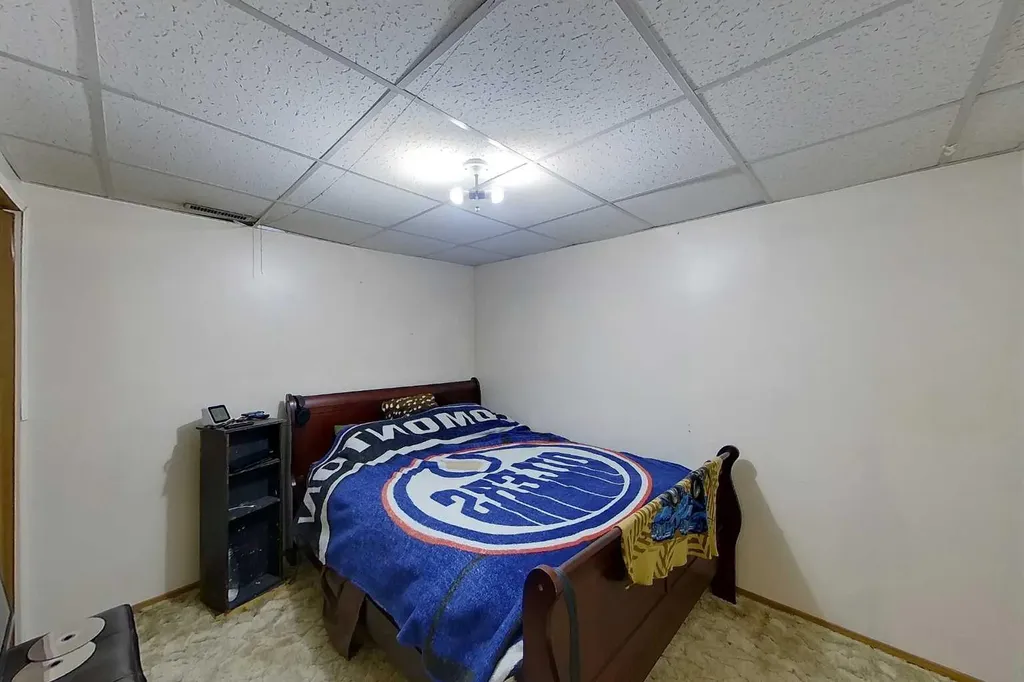 312 12 Street SE Slave Lake AB T0G 2A3