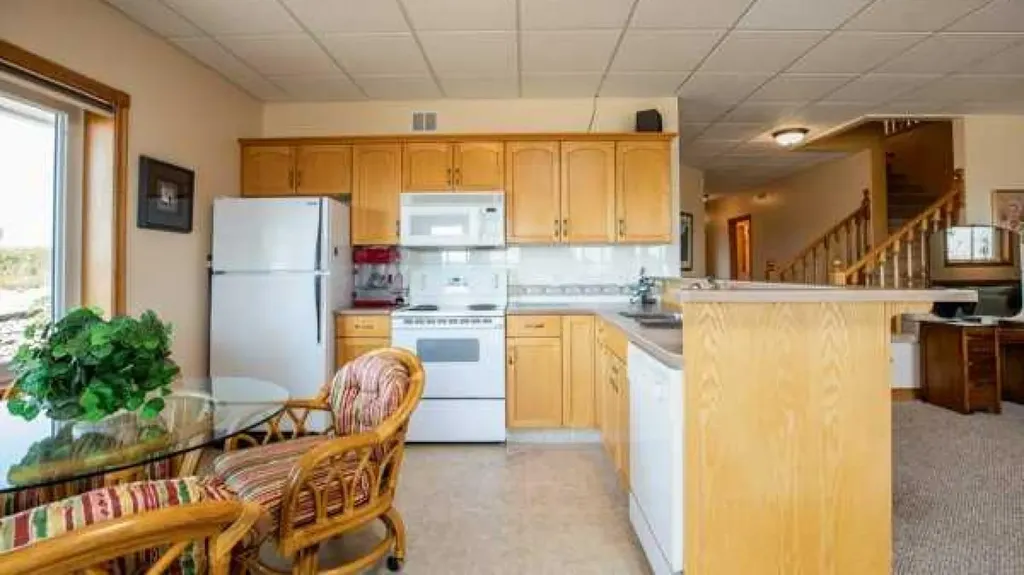 29215 Township Road 3-0 Rural Pincher Creek No. 9 M.d. Of AB T0K1W0
