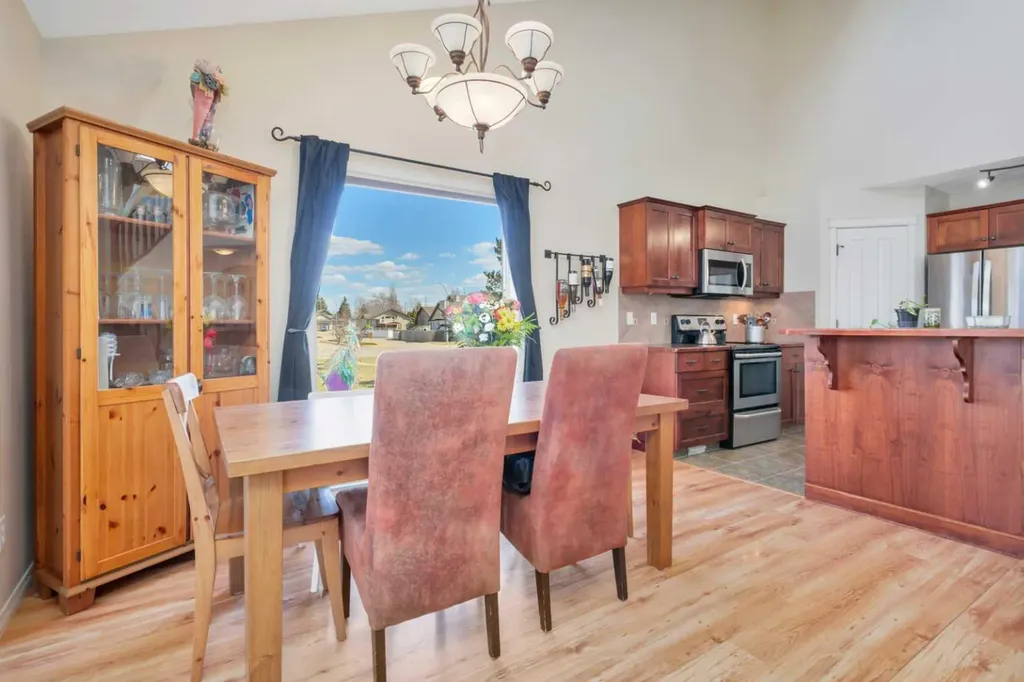 100 Wade Close Red Deer AB T4N 7E6