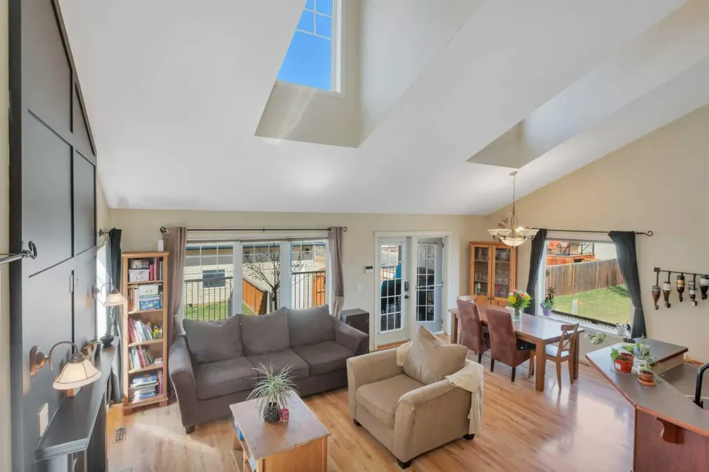 100 Wade Close Red Deer AB T4N 7E6