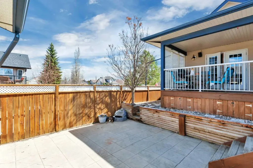 100 Wade Close Red Deer AB T4N 7E6