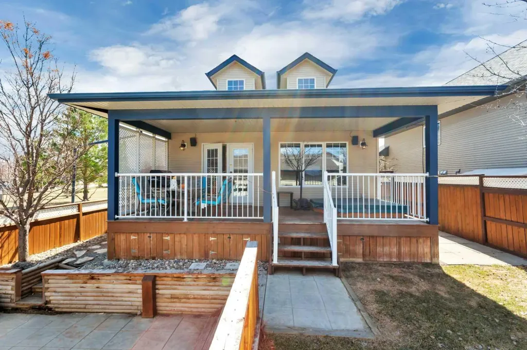 100 Wade Close Red Deer AB T4N 7E6
