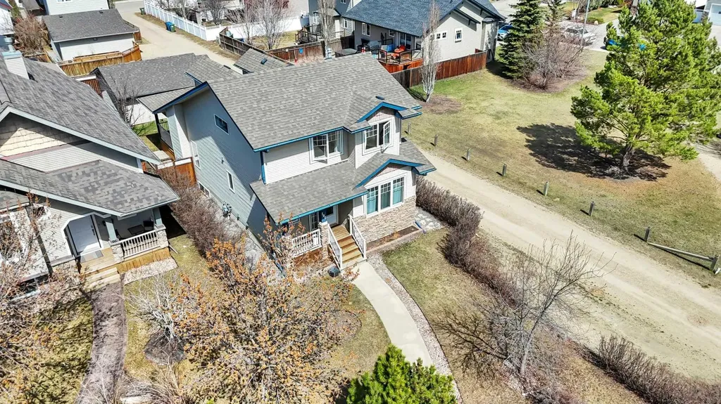 100 Wade Close Red Deer AB T4N 7E6