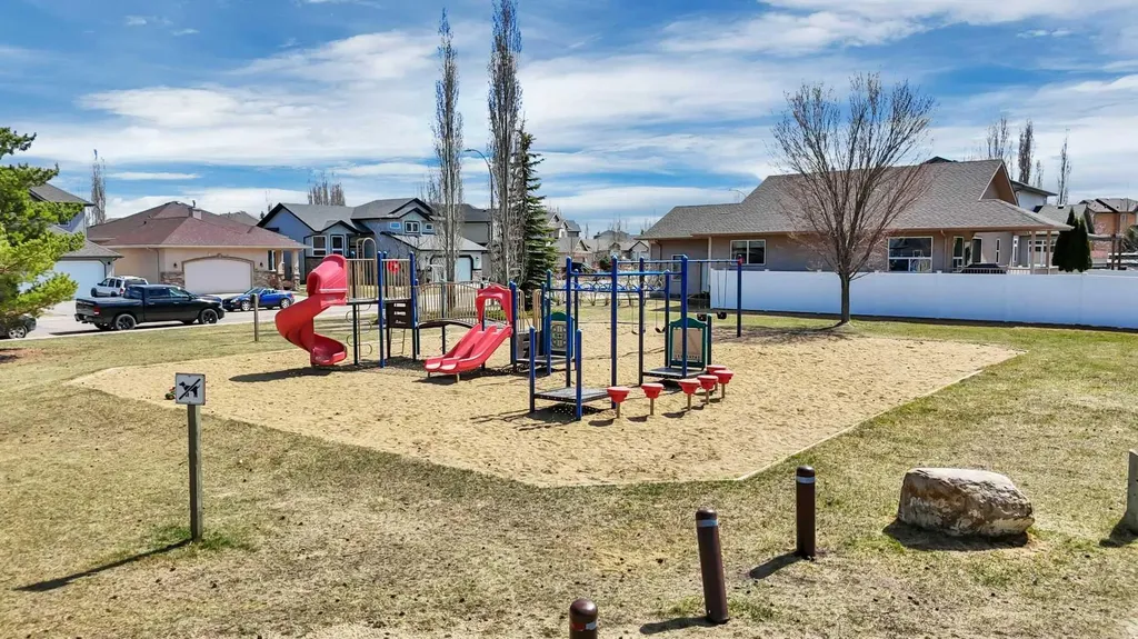 100 Wade Close Red Deer AB T4N 7E6