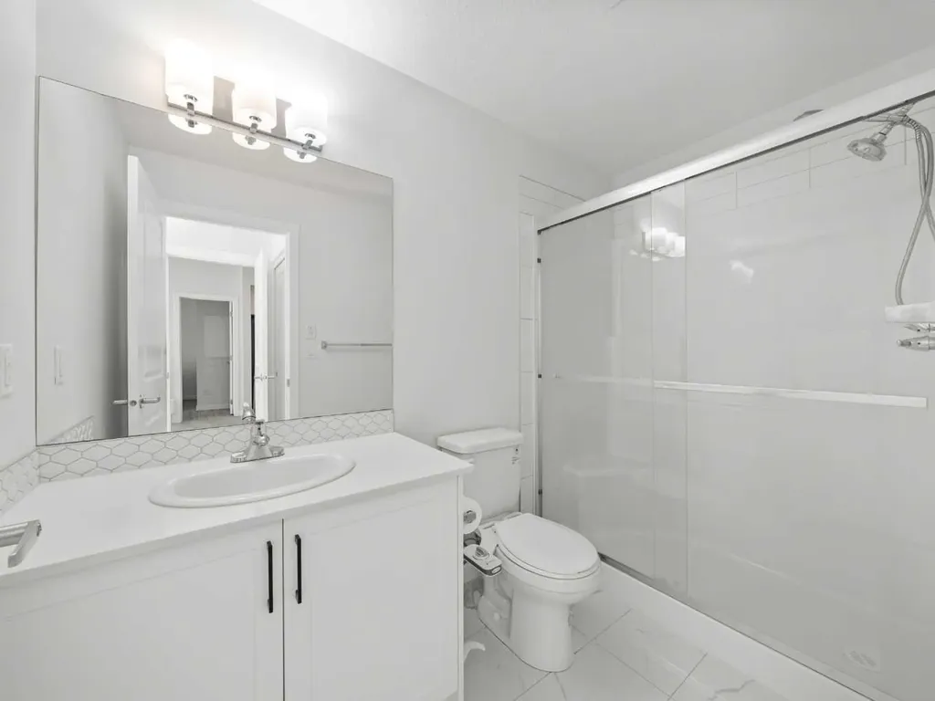 3727 Sage Hill Calgary AB T3R 1T7