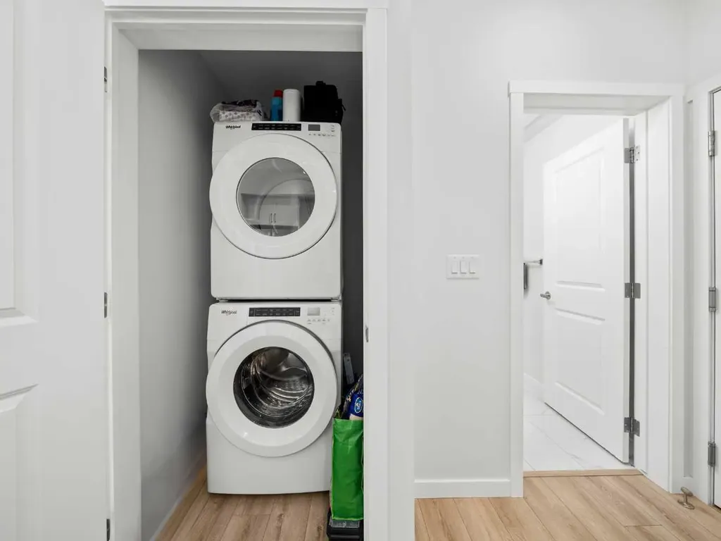 3727 Sage Hill Calgary AB T3R 1T7