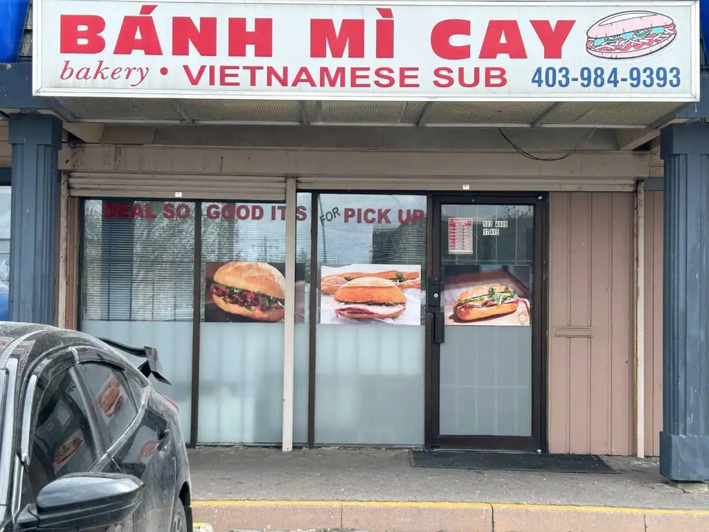 4909 17 Avenue SE Calgary AB T2A 0V5