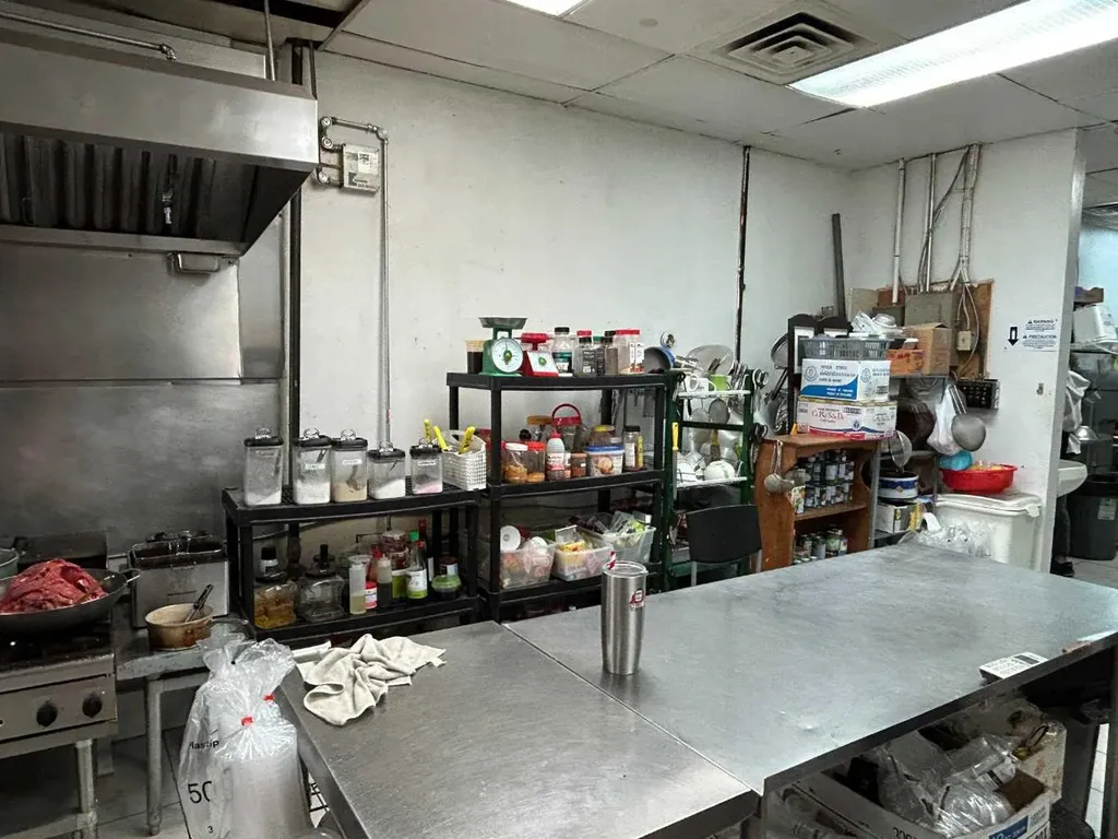 4909 17 Avenue SE Calgary AB T2A 0V5