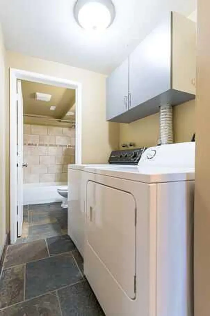 801 Canfield Way SW Calgary AB T3W 1K4