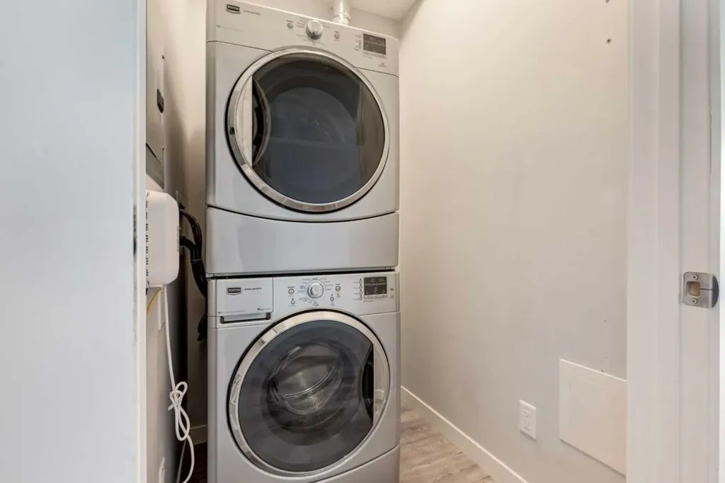 10 Westpark Link Calgary AB T3H 0Y5