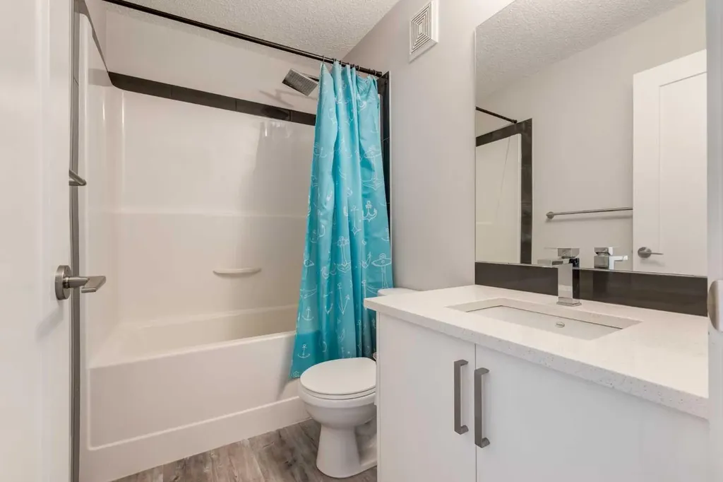 10 Westpark Link Calgary AB T3H 0Y5