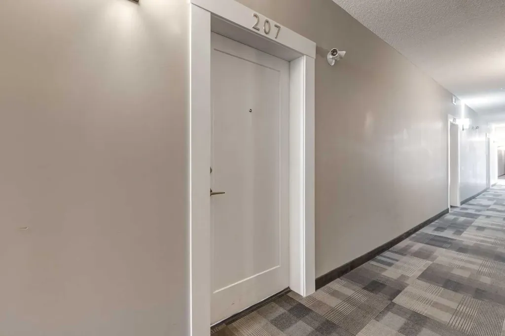 10 Westpark Link Calgary AB T3H 0Y5