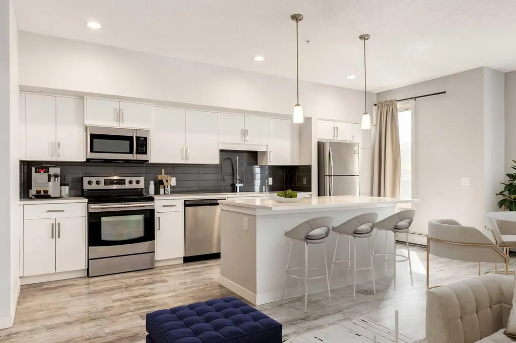 10 Westpark Link Calgary AB T3H 0Y5