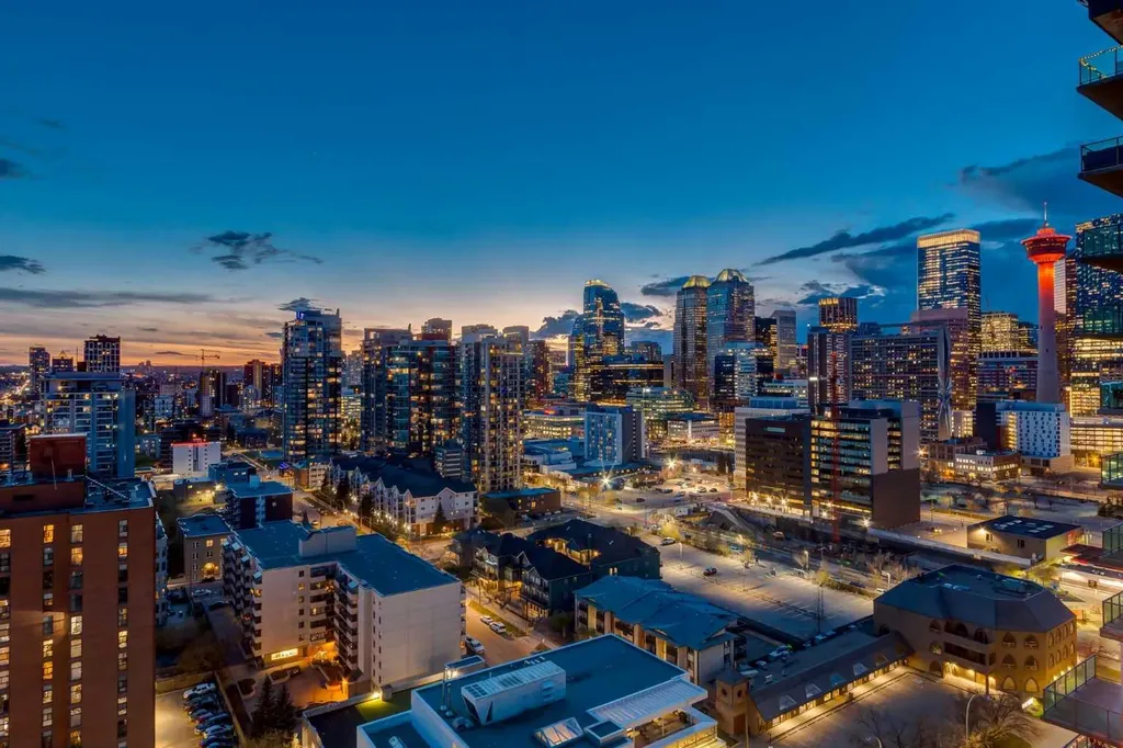 210 15 Avenue SE Calgary AB T2G0B5