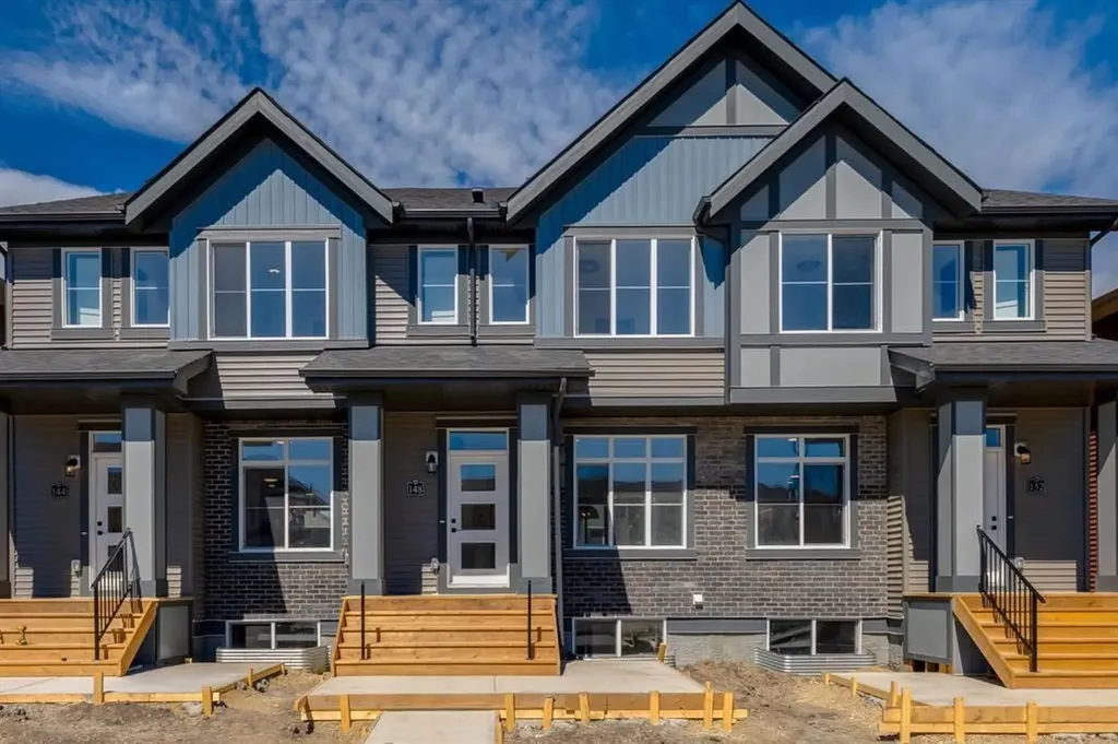 219 Sora Boulevard SE Calgary AB T3S 0M1