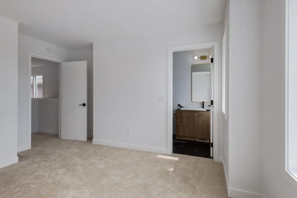 219 Sora Boulevard SE Calgary AB T3S 0M1