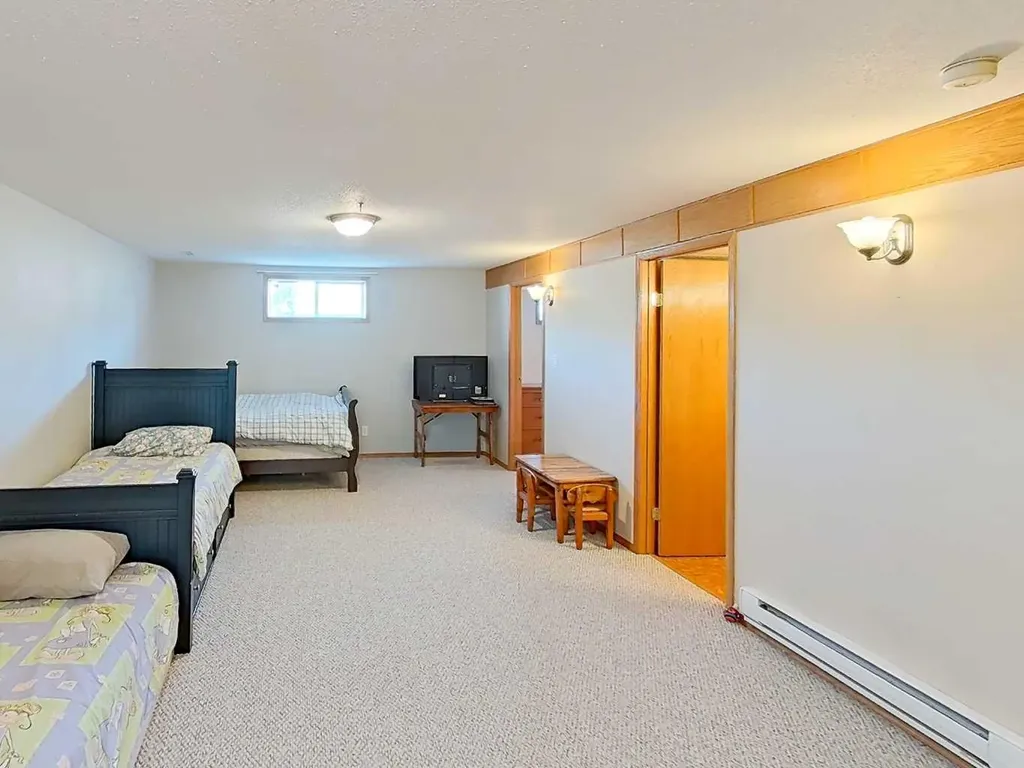 7006 61 Street Rocky Mountain House AB T4T1M2