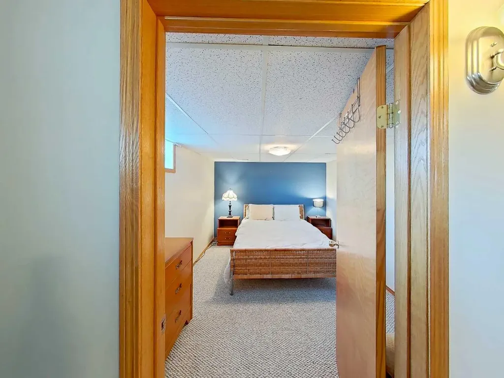 7006 61 Street Rocky Mountain House AB T4T1M2