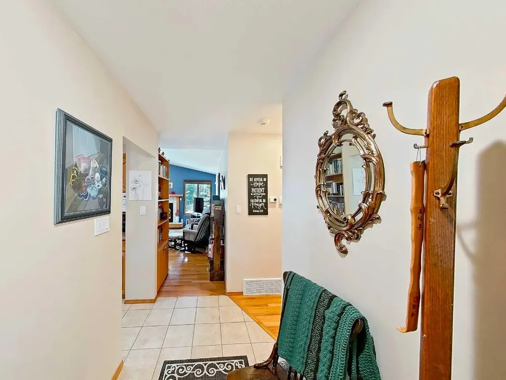 7006 61 Street Rocky Mountain House AB T4T1M2