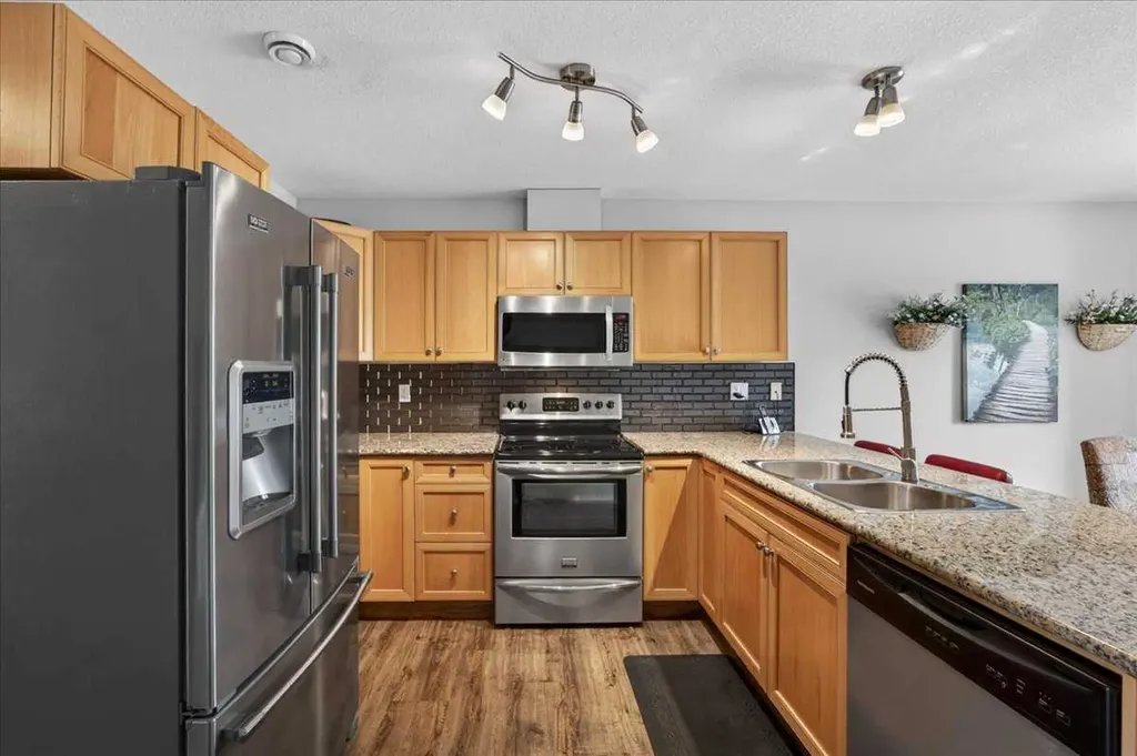 349 Sunrise Terrace NE High River AB T1V 0C4