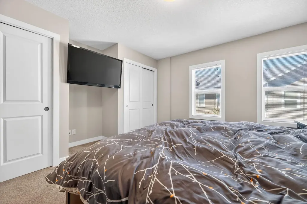 355 Silverado Common SW Calgary AB T2X0S4