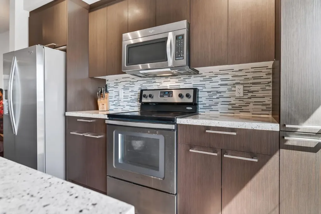 355 Silverado Common SW Calgary AB T2X0S4