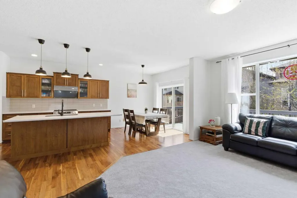 69 Everoak Circle SW Calgary AB T2Y 0A1
