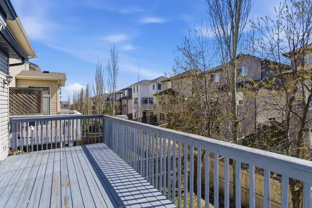 69 Everoak Circle SW Calgary AB T2Y 0A1