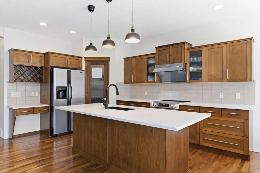 69 Everoak Circle SW Calgary AB T2Y 0A1