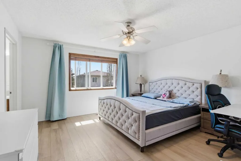 69 Everoak Circle SW Calgary AB T2Y 0A1