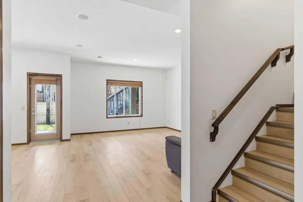 69 Everoak Circle SW Calgary AB T2Y 0A1