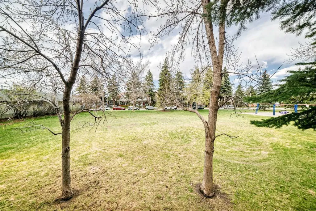 1212 13 Street SE Calgary AB T2G 5R3