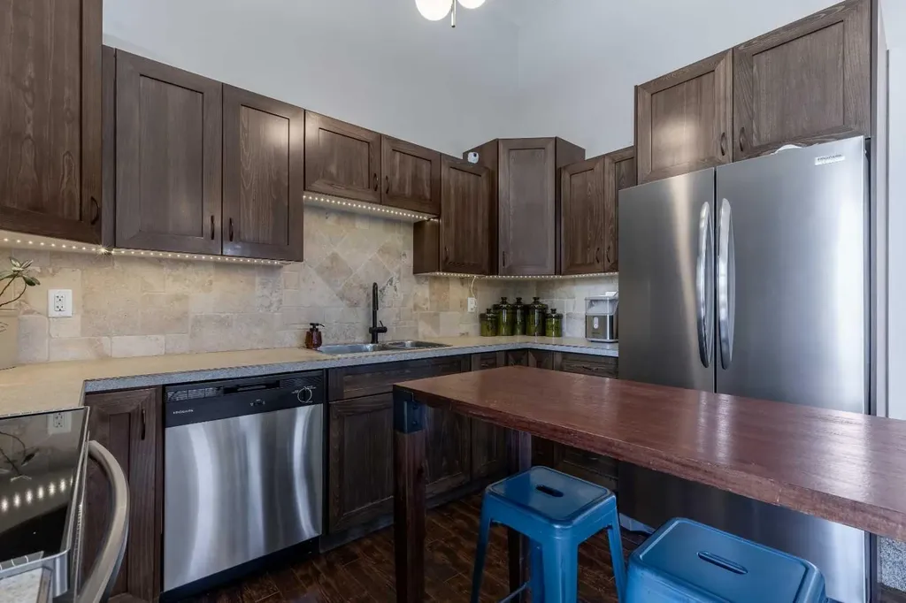 16 Sunridge Boulevard W Lethbridge AB T1J 1X5