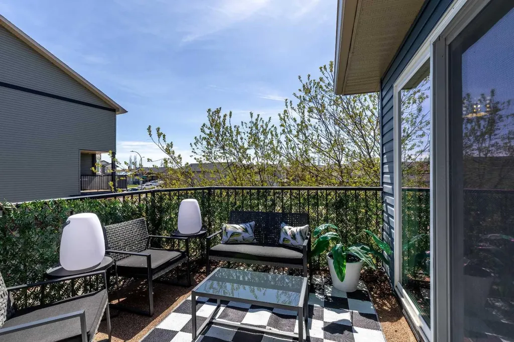 16 Sunridge Boulevard W Lethbridge AB T1J 1X5