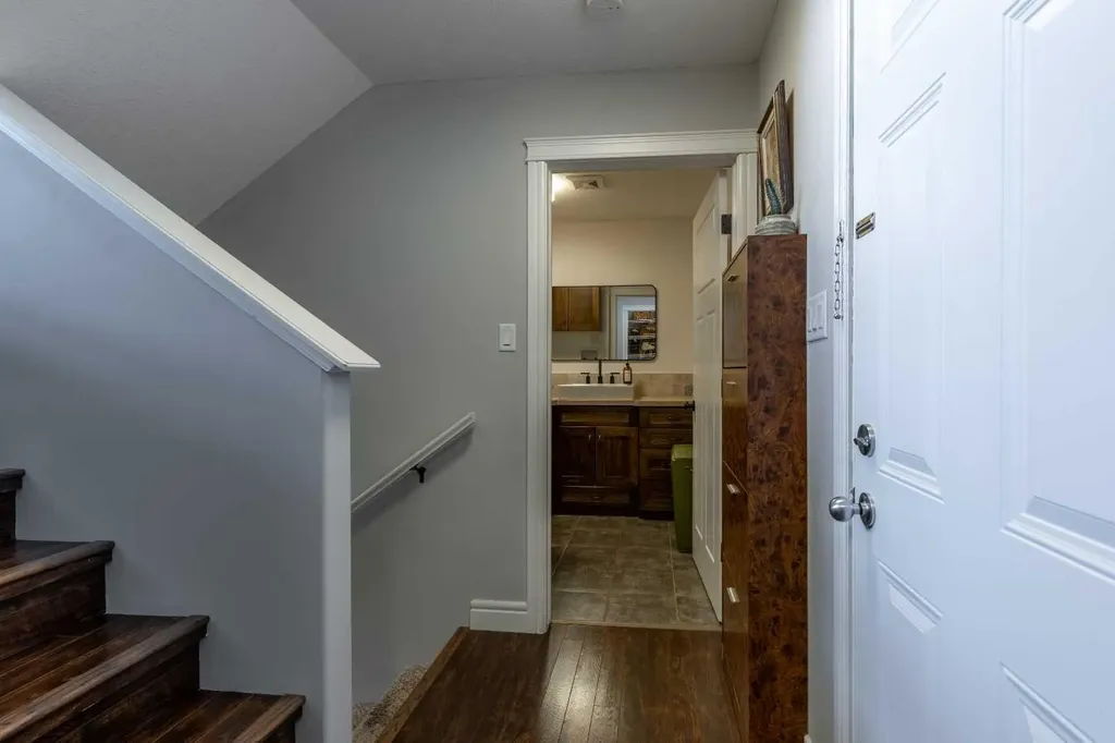 16 Sunridge Boulevard W Lethbridge AB T1J 1X5